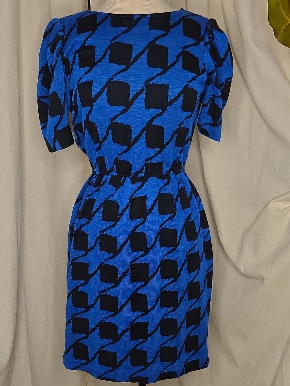 Vintage Houndstooth Croton Royal Blue and Black Geometric Mini Dress